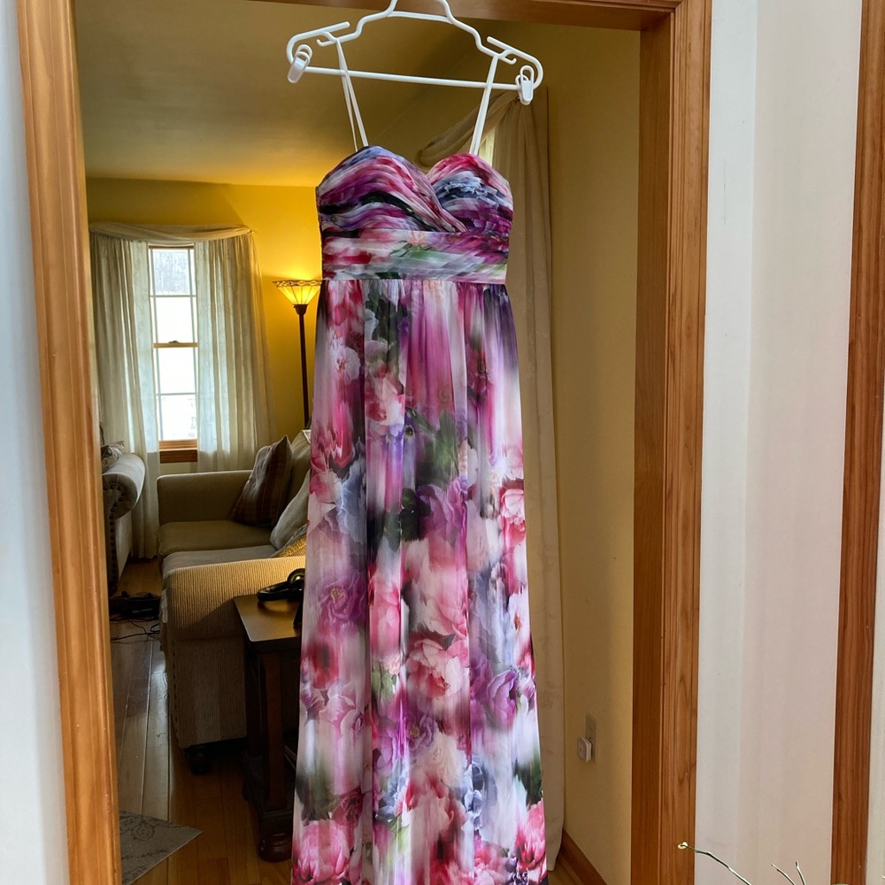 Beautiful Aidan Mattox dress-new with tags